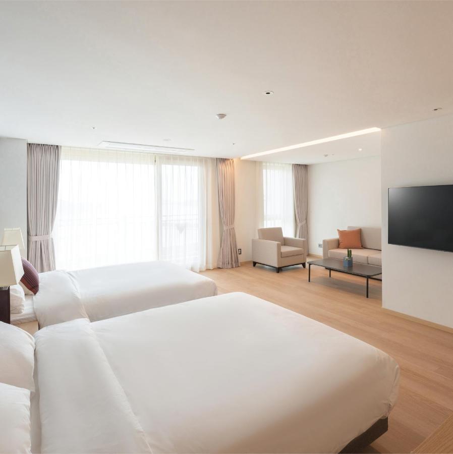 C-One Resort Jaeundo Sinan ภายนอก รูปภาพ