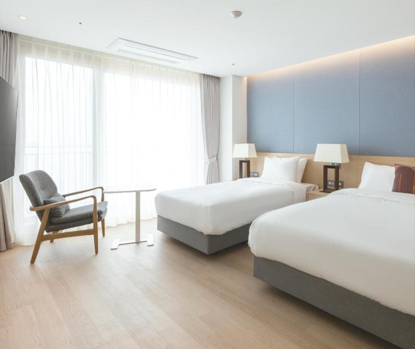 C-One Resort Jaeundo Sinan ภายนอก รูปภาพ