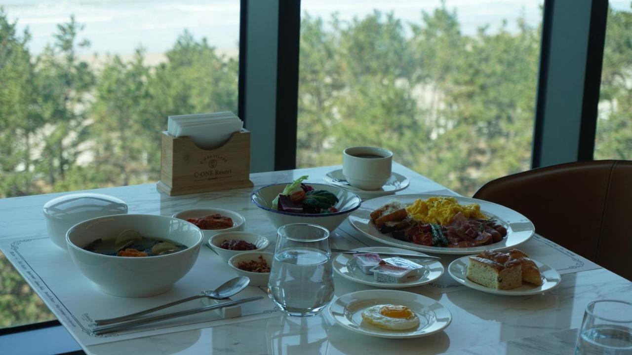 C-One Resort Jaeundo Sinan ภายนอก รูปภาพ